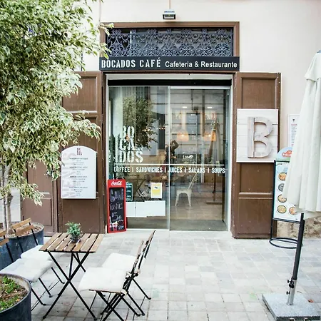 アパート Cisneros Flat *