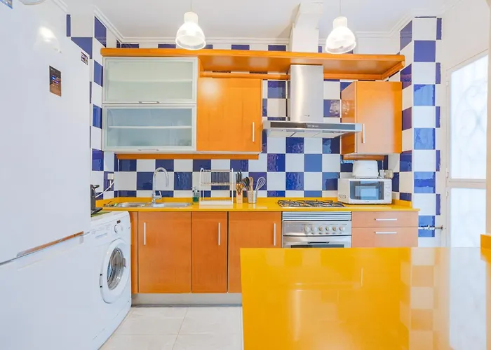 Cisneros Flat דירה